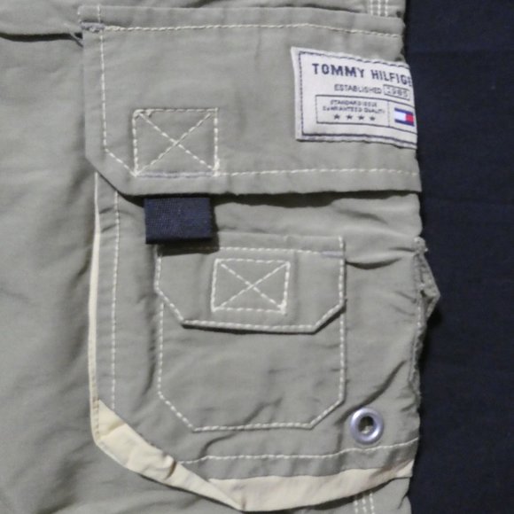 TOMMY HILFIGER | medium | Olive Green Cargo Shorts / Swim Shorts | NWOT - Picture 9 of 16